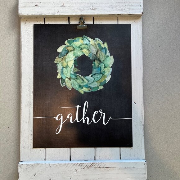 Home Decor Wooden Gray Picture Holder with Clip, 10"x17" Cottagecore - Picture 1 of 7